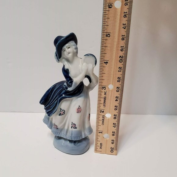 Dancing Lady with Tambourine, Figurine made in Occupied Japan 1950s Blue & White - Picture 6 of 7
